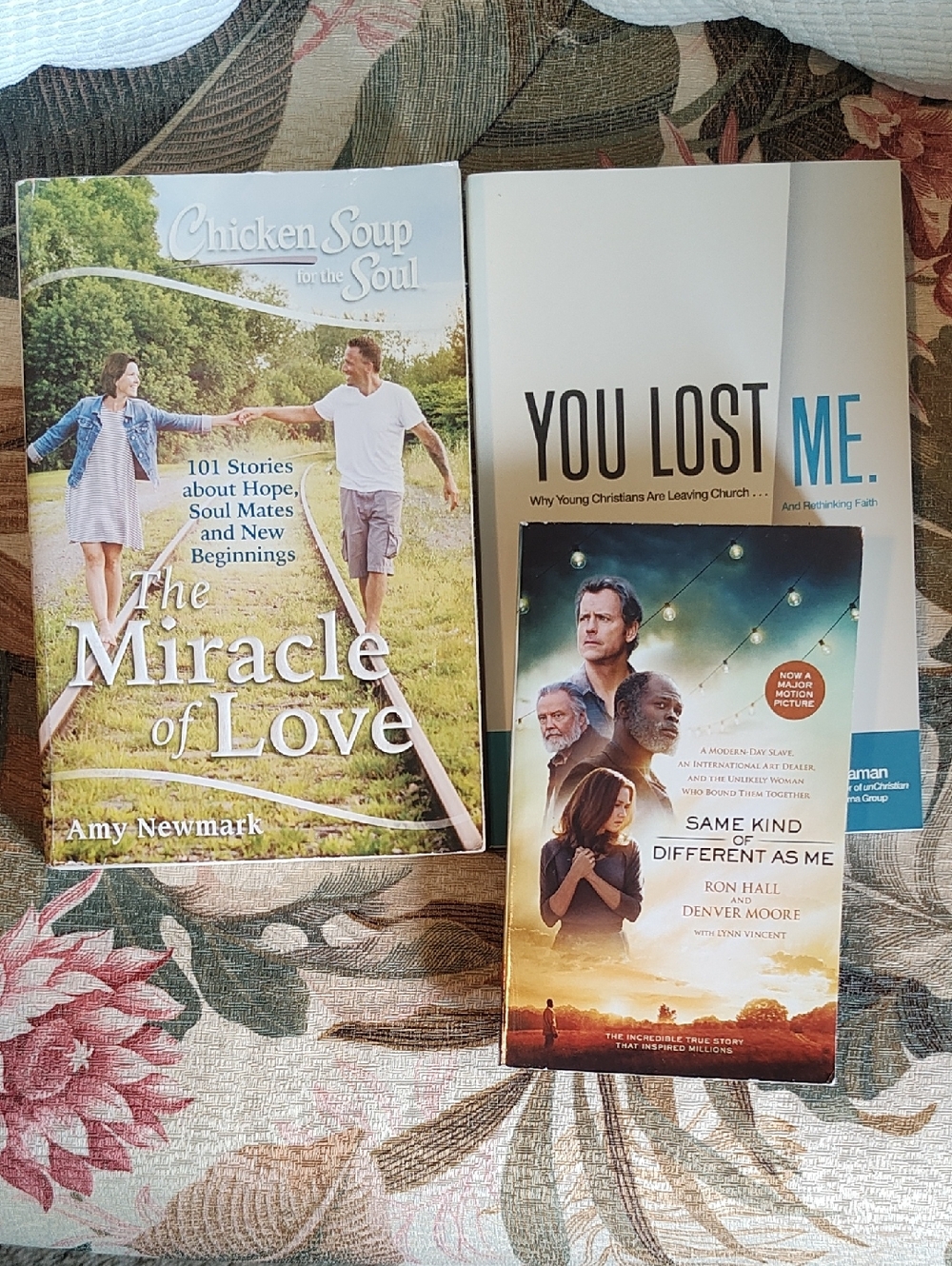 SPRING READING: INSPIRATIONAL NOVEL SET